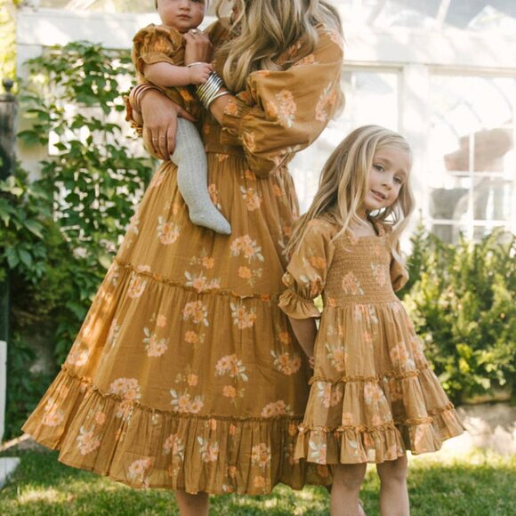 Ivy city co Madeline Dress in Celeste Floral - Picture 1 of 4